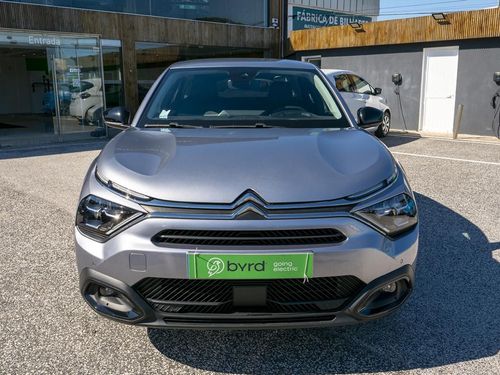 Citroen e-C4 X - Photo 4