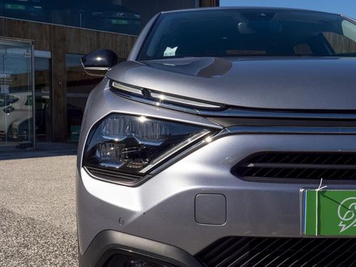 Citroen e-C4 X - Photo 5