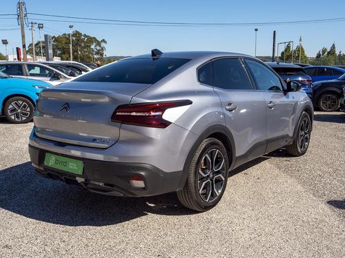 Citroen e-C4 X - Photo 15