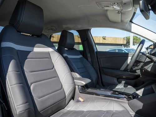 Citroen e-C4 X - Photo 19