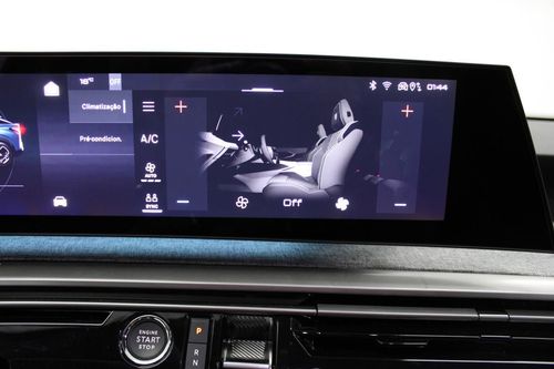 Peugeot E-3008 - Photo 26