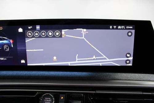 Peugeot E-3008 - Photo 28