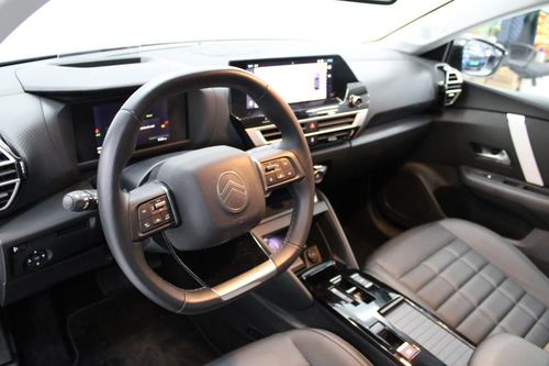 Citroen e-C4 - Photo 11