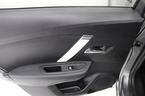 Citroen e-C4 - Photo 12