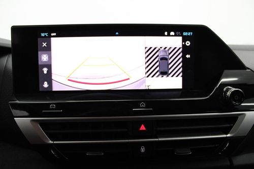 Citroen e-C4 - Photo 23