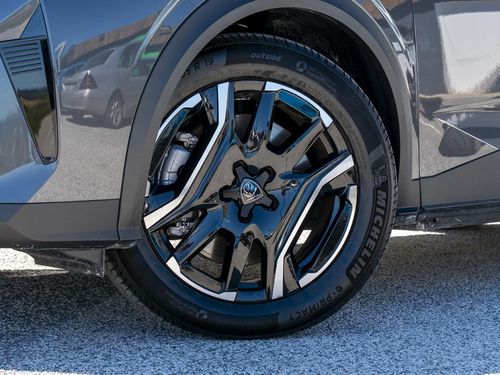 Peugeot E-3008 - Photo 3