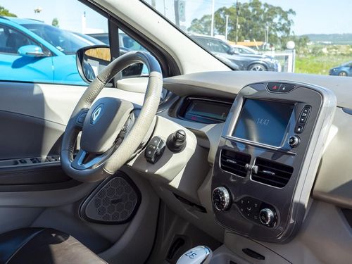 Renault Zoe - Photo 17