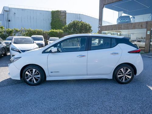 Nissan Leaf - Photo 8