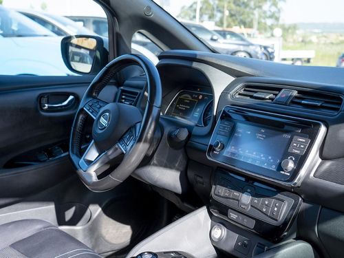 Nissan Leaf - Photo 17