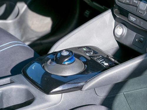 Nissan Leaf - Photo 18