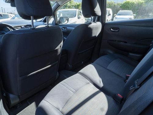 Nissan Leaf - Photo 23