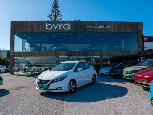 Nissan Leaf - Photo 1