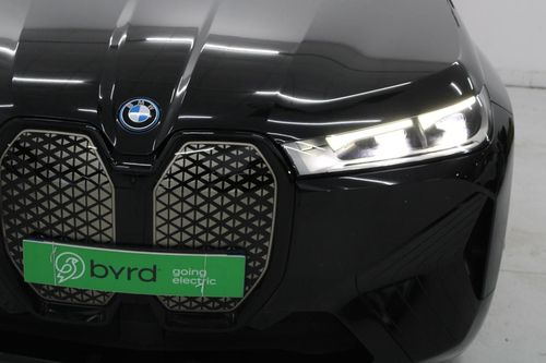 BMW iX - Photo 3