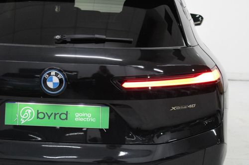 BMW iX - Photo 6