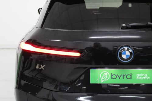 BMW iX - Photo 7