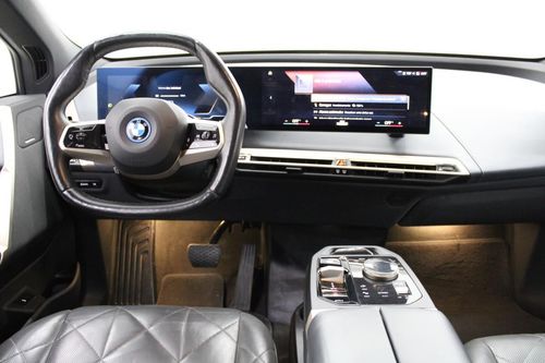 BMW iX - Photo 16