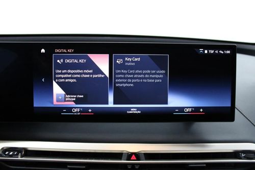 BMW iX - Photo 33