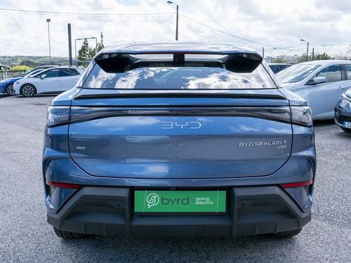 BYD Sealion 7 - Photo 11