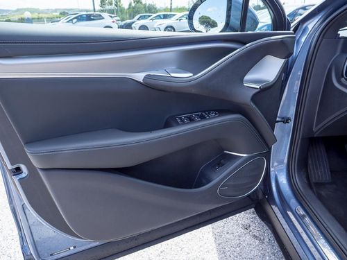 BYD Sealion 7 - Photo 23