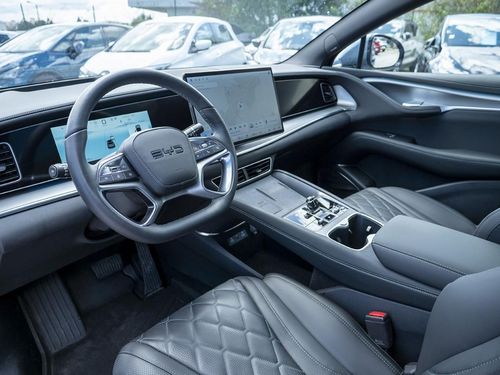 BYD Sealion 7 - Photo 25