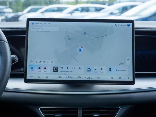 BYD Sealion 7 - Photo 32