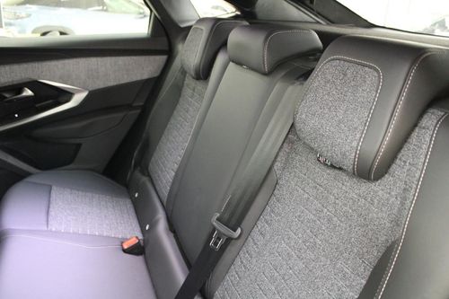 Peugeot E-3008 - Photo 12