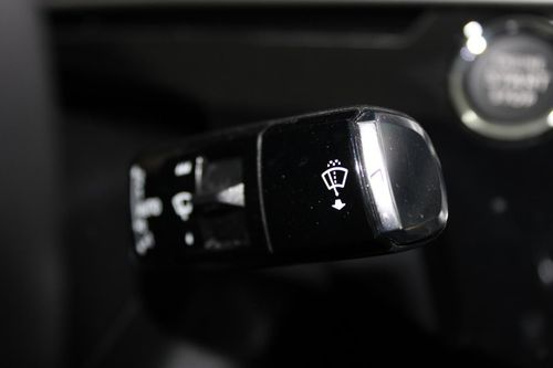 Peugeot E-3008 - Photo 18