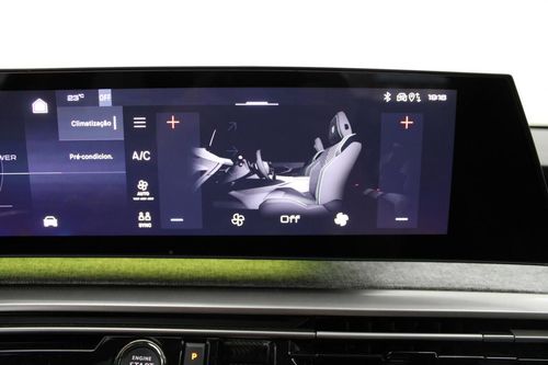 Peugeot E-3008 - Photo 27