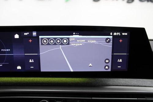 Peugeot E-3008 - Photo 28