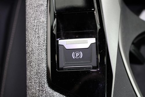 Peugeot E-5008 - Photo 26