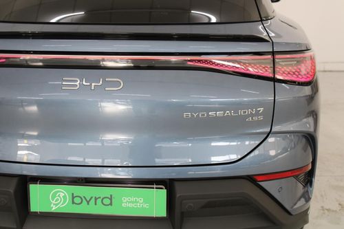 BYD Sealion 7 - Photo 6