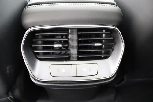 BYD Sealion 7 - Photo 16