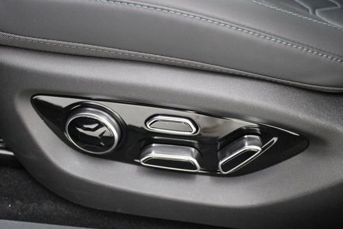 BYD Sealion 7 - Photo 18