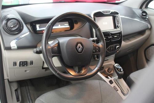 Renault Zoe - Photo 11