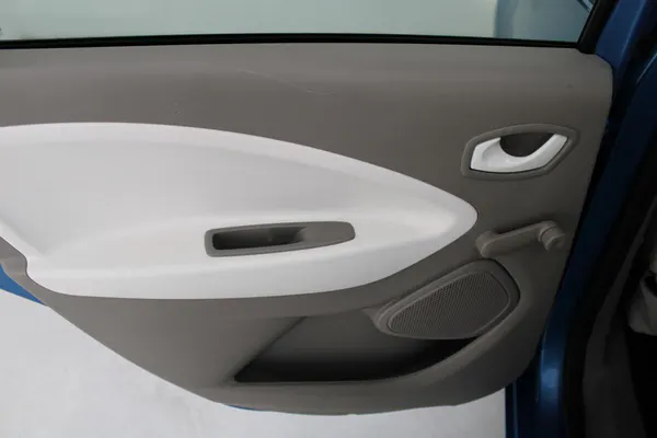 Renault Zoe - Photo 11