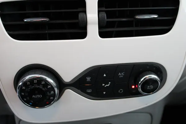 Renault Zoe - Photo 19