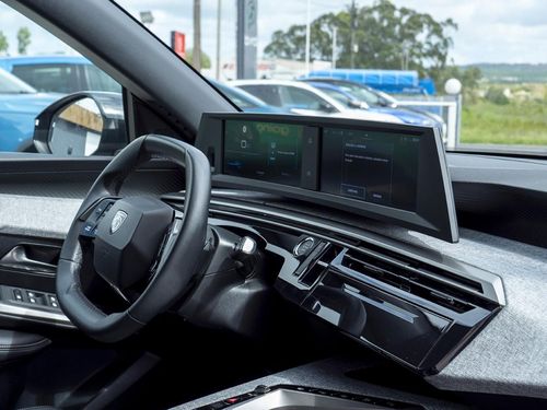 Peugeot E-5008 - Photo 23