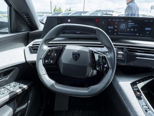 Peugeot E-5008 - Photo 32