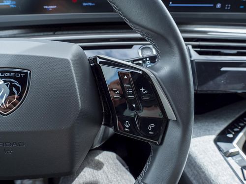 Peugeot E-5008 - Photo 36