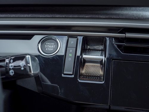 Peugeot E-5008 - Photo 41