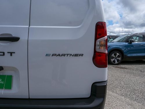 Peugeot Partner - Photo 13