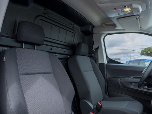 Peugeot Partner - Photo 23