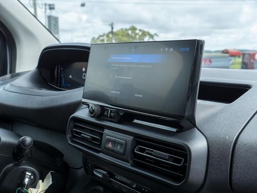 Peugeot Partner - Photo 25