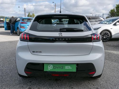 Peugeot e-208 - Photo 10