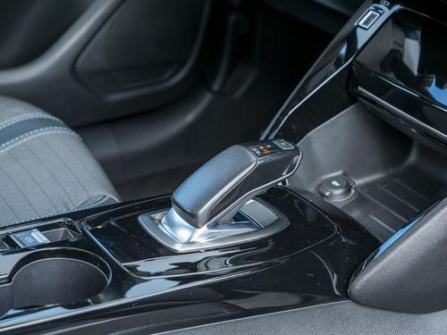 Peugeot e-208 - Photo 18