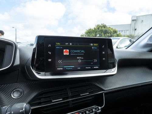 Peugeot e-208 - Photo 34