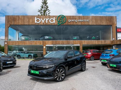 Renault Mégane E-Tech - Photo 1