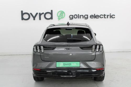 Ford Mustang Mach-E - Photo 5