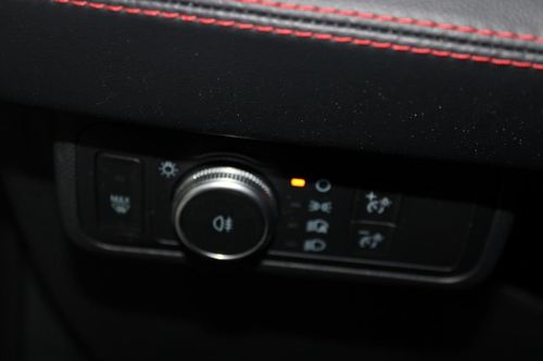 Ford Mustang Mach-E - Photo 14