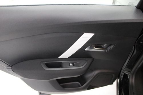 Citroen e-C4 - Photo 12